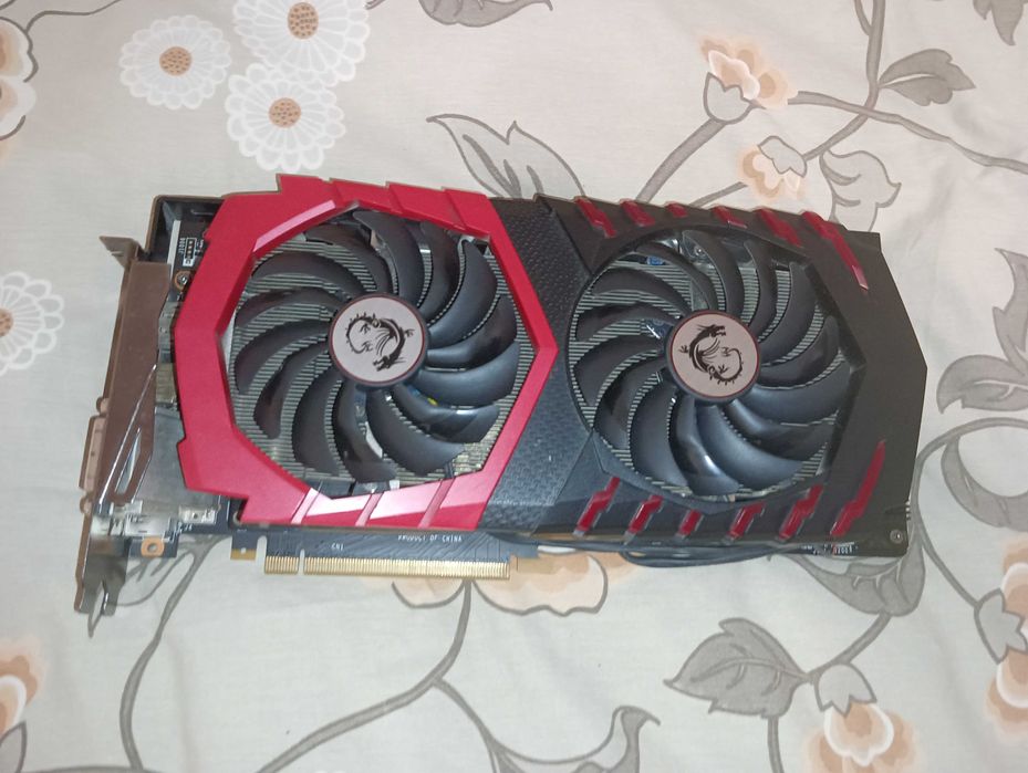 1080 8 gb переважає RX 580 590 1070 1660 Super помі термопаста і термп