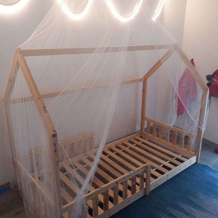 Cama de criança 70€