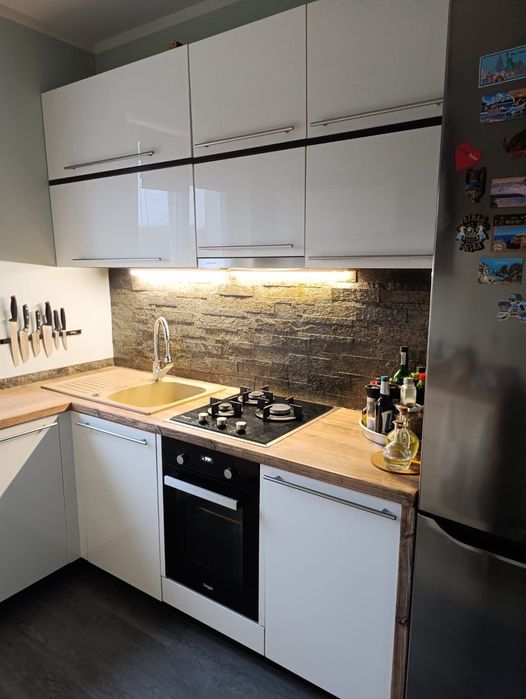 Sprzedam kuchnię wraz ze sprzętem