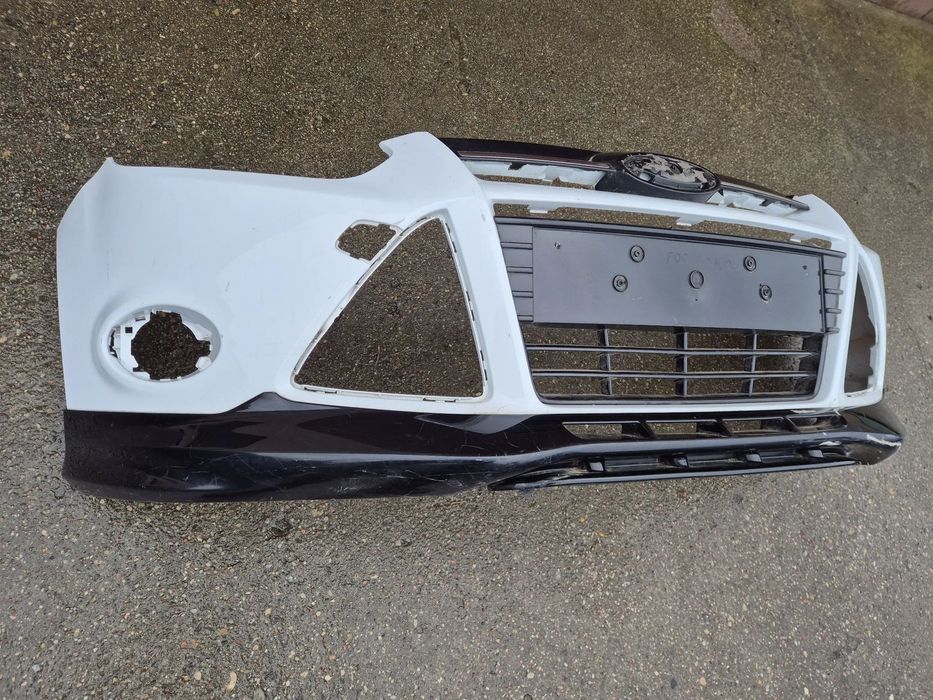 Ford Focus Mk3 INDIVIDUAL ST Line 10- zderzak przedni spoiler kratka