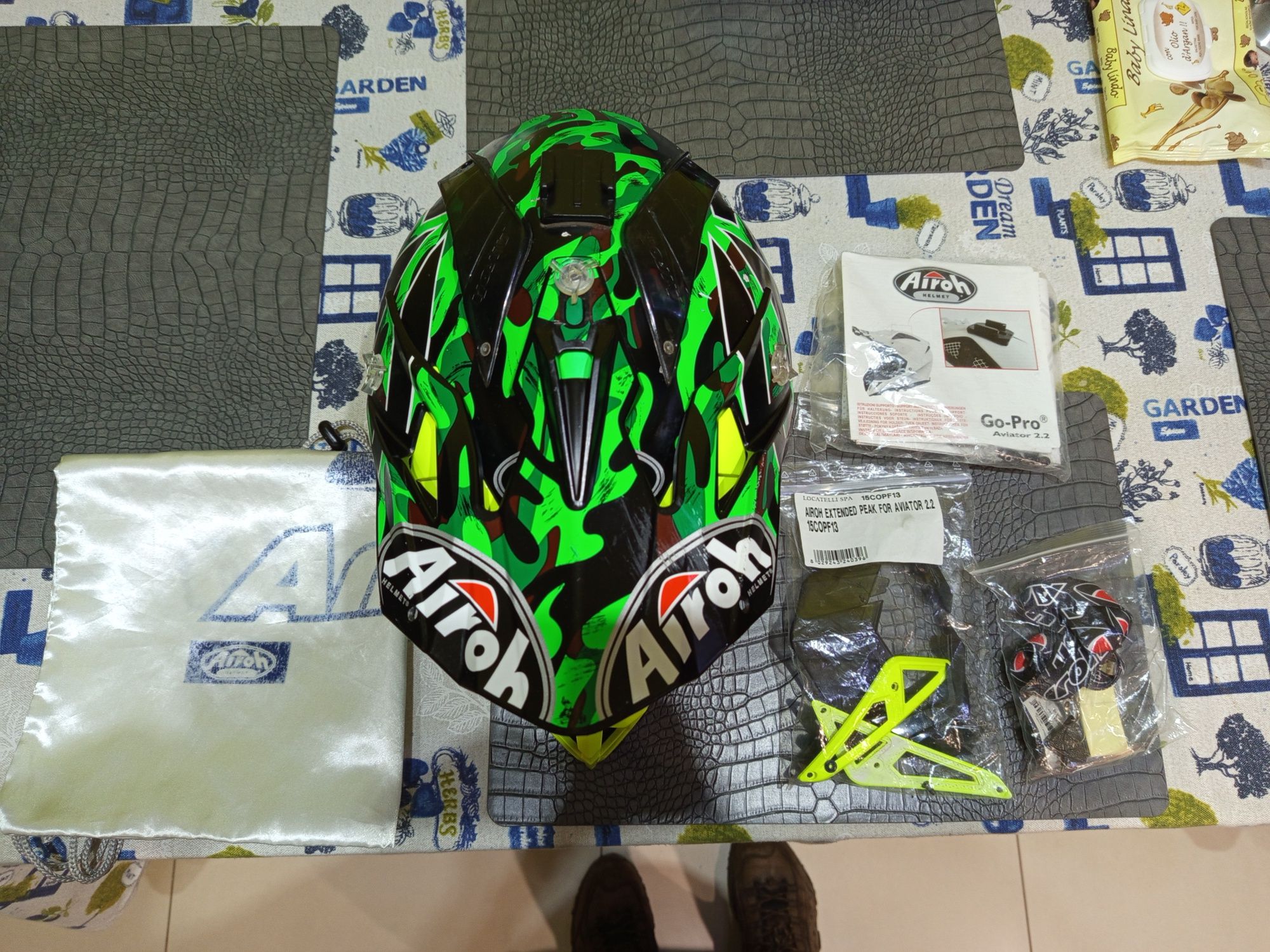 Capacete Airoh aviator 2.2 carbon