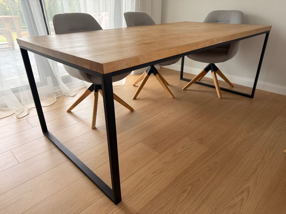 Stol debowy do kuchni