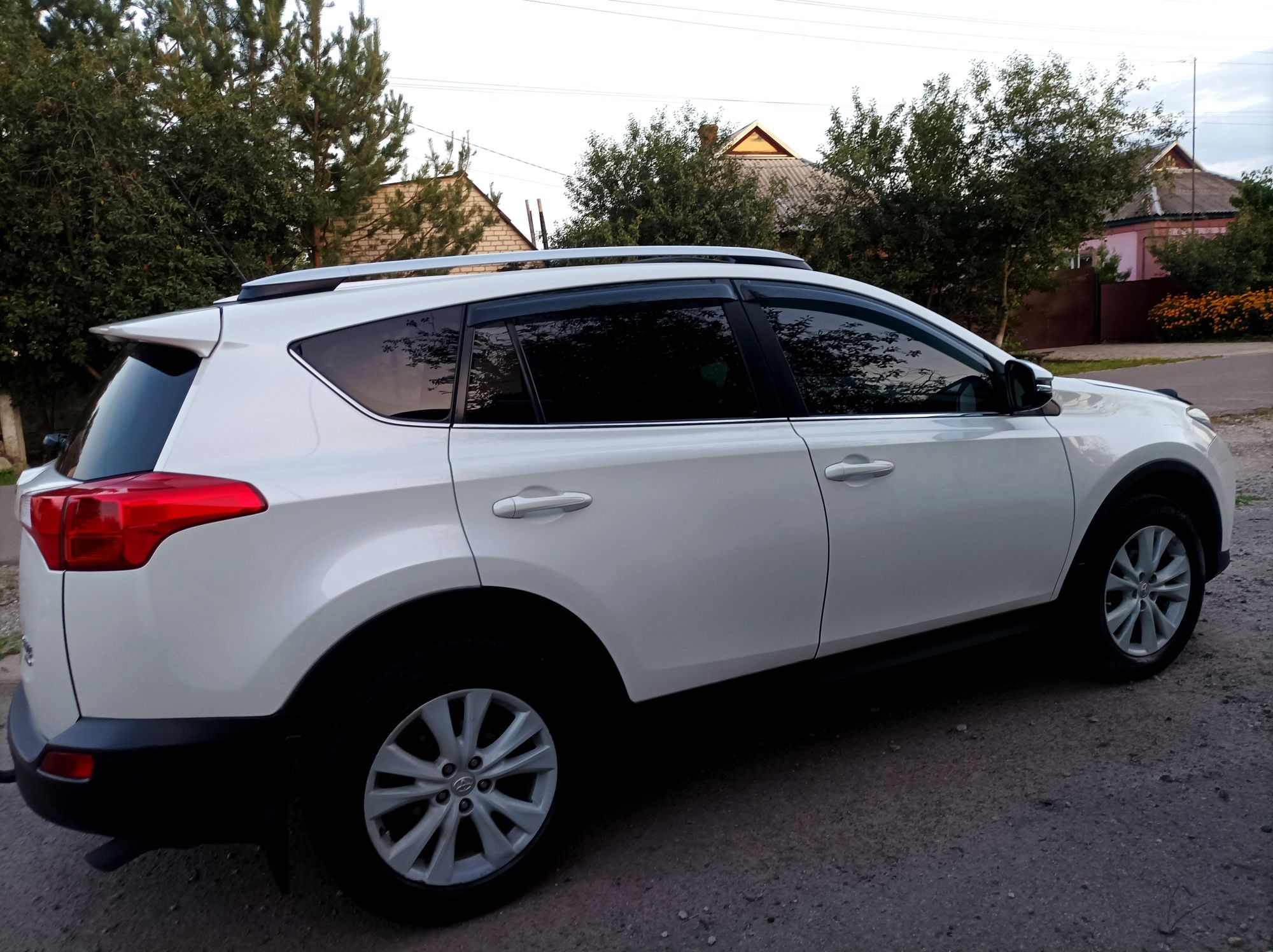 Тойота RAV4 Максимальна