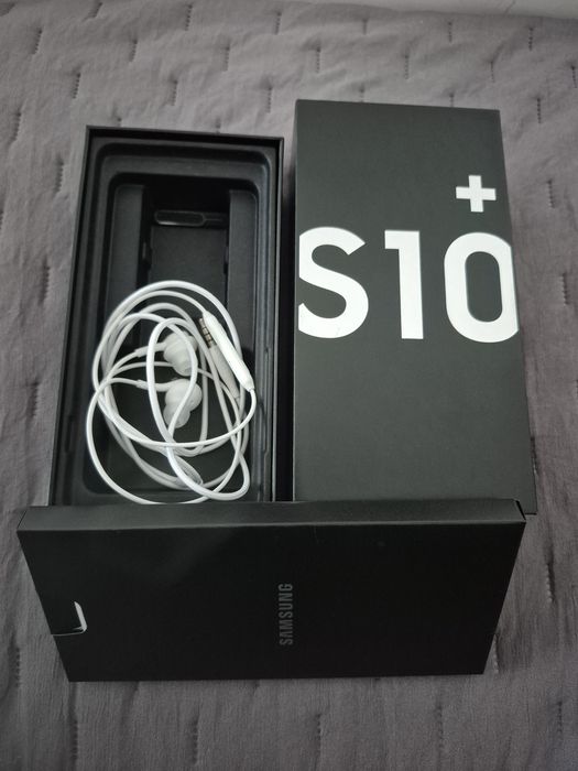 Caixa samsung S10 + AKG novos