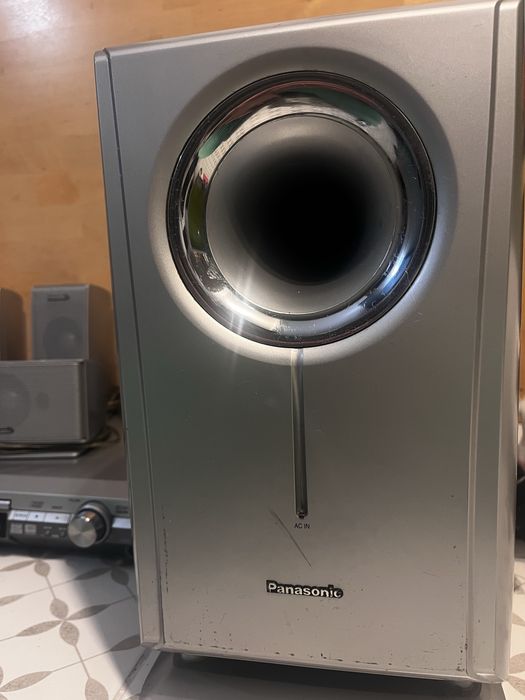 Zestaw do kina domowego Panasonic SA-HT 520