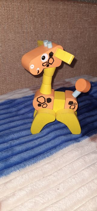 Жираф-акробат (cubika), іграшка