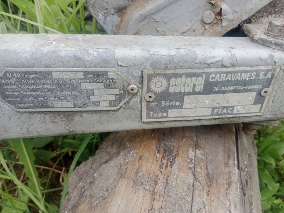 Przyczepa kempingowa składana Esterel Zabytkowa 48 lat