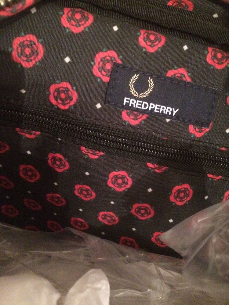 Bolsa Fred Perry nova edição limitada