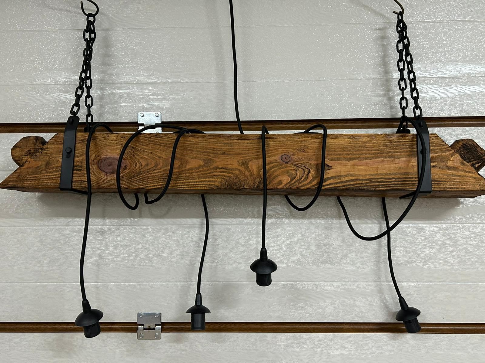 Lampa rustykalna