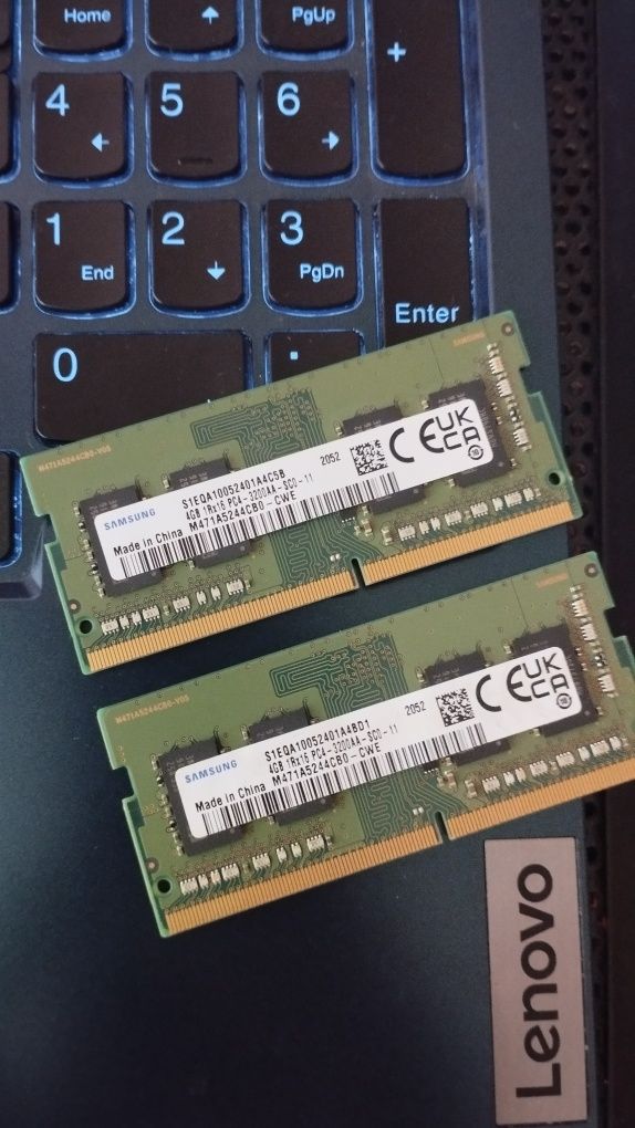 Оперативна пам'ять по 4GB  DDR4 до ноутбук 2 плажкиа