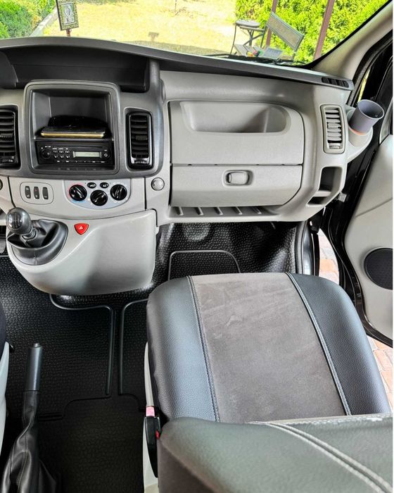 Продам Опель Виваро 2,0 d  2012 року