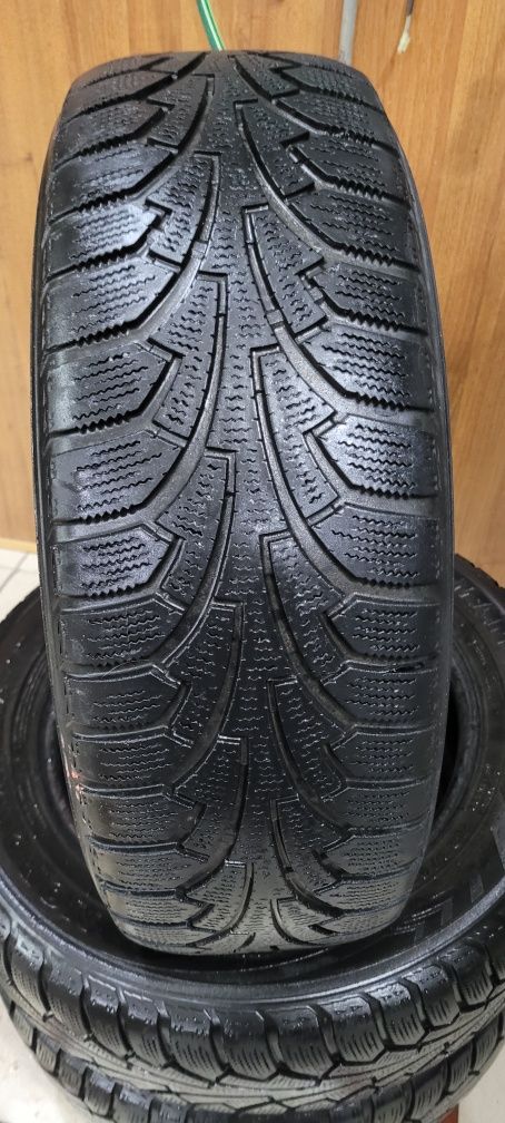 Зимние скаты 4шт. NORDMAN 185/65 R15 92R XL M 
Стояли на шевроле лачет