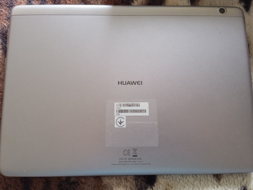 HUAWEI TAB T3 10, на відновлення/запчастини.