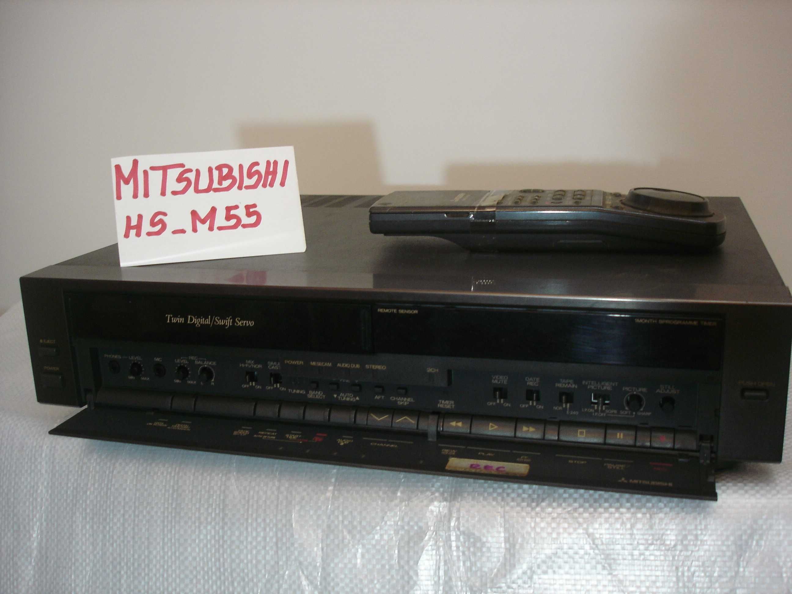 Video MITSUBISHI, HS-M55, HS-E52, HS-E21