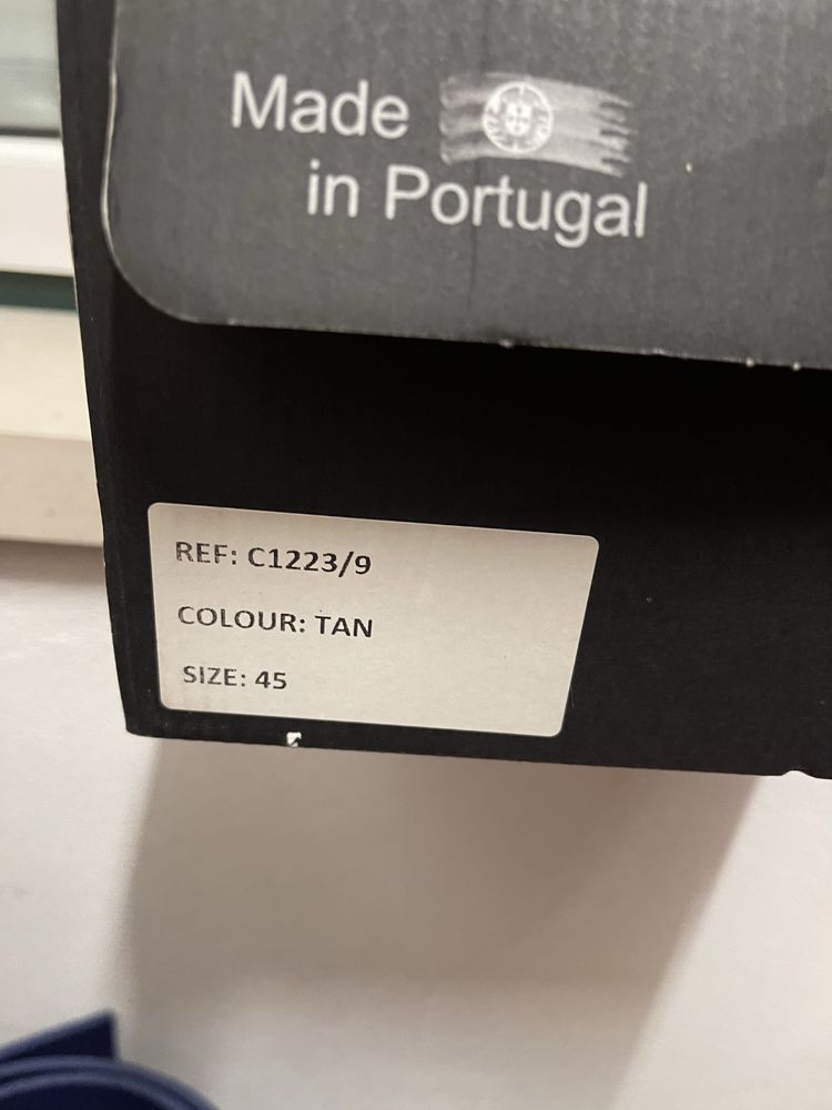 Botas em pele - Novas