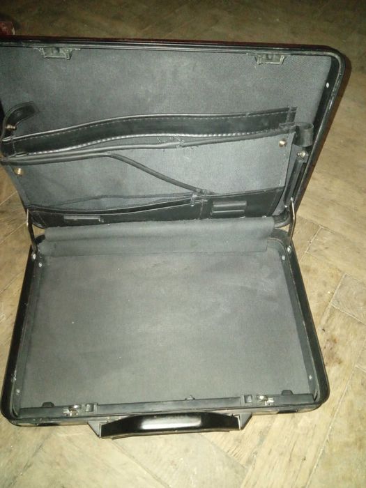 Кейс з Кодовим замком,Фірма ODYSSEY FROM V.I.P