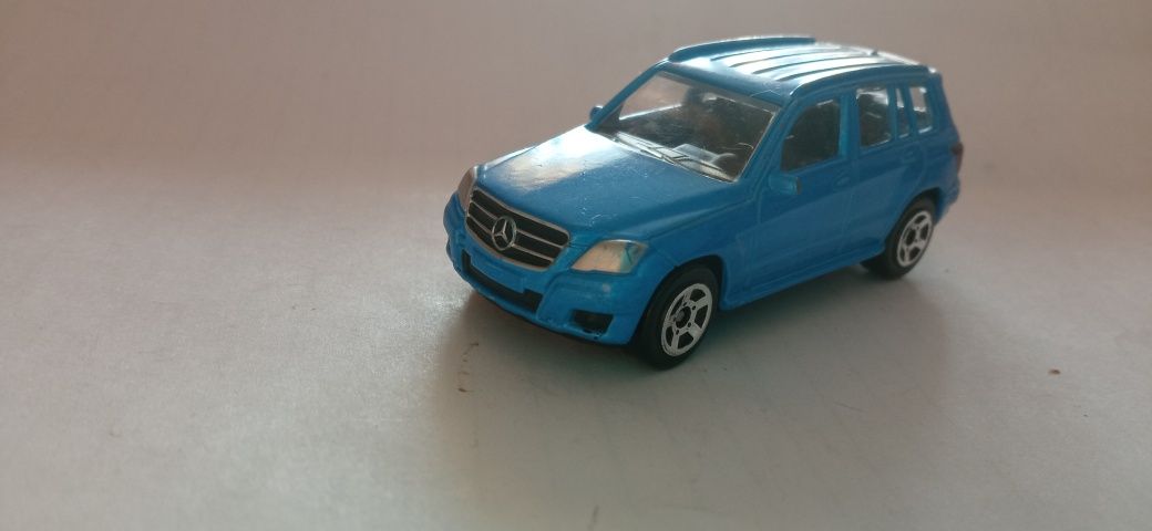 Mercedes Benz glk-clasa realtoy 1/66