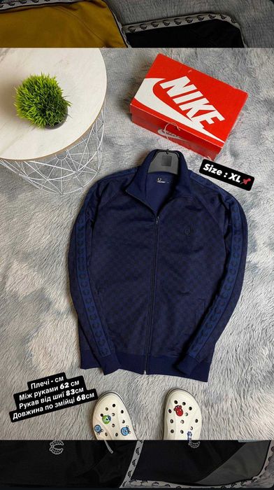 Чоловіча Олімпійка на лампасах Fred Perry