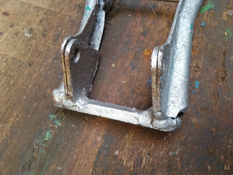 Nóżka centralna jawka mustang jawa kaczka 50 stopka