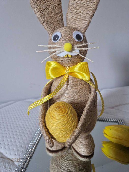 Zając wielkanocny ze sznurka święta ozdoba wielkanocna hand made