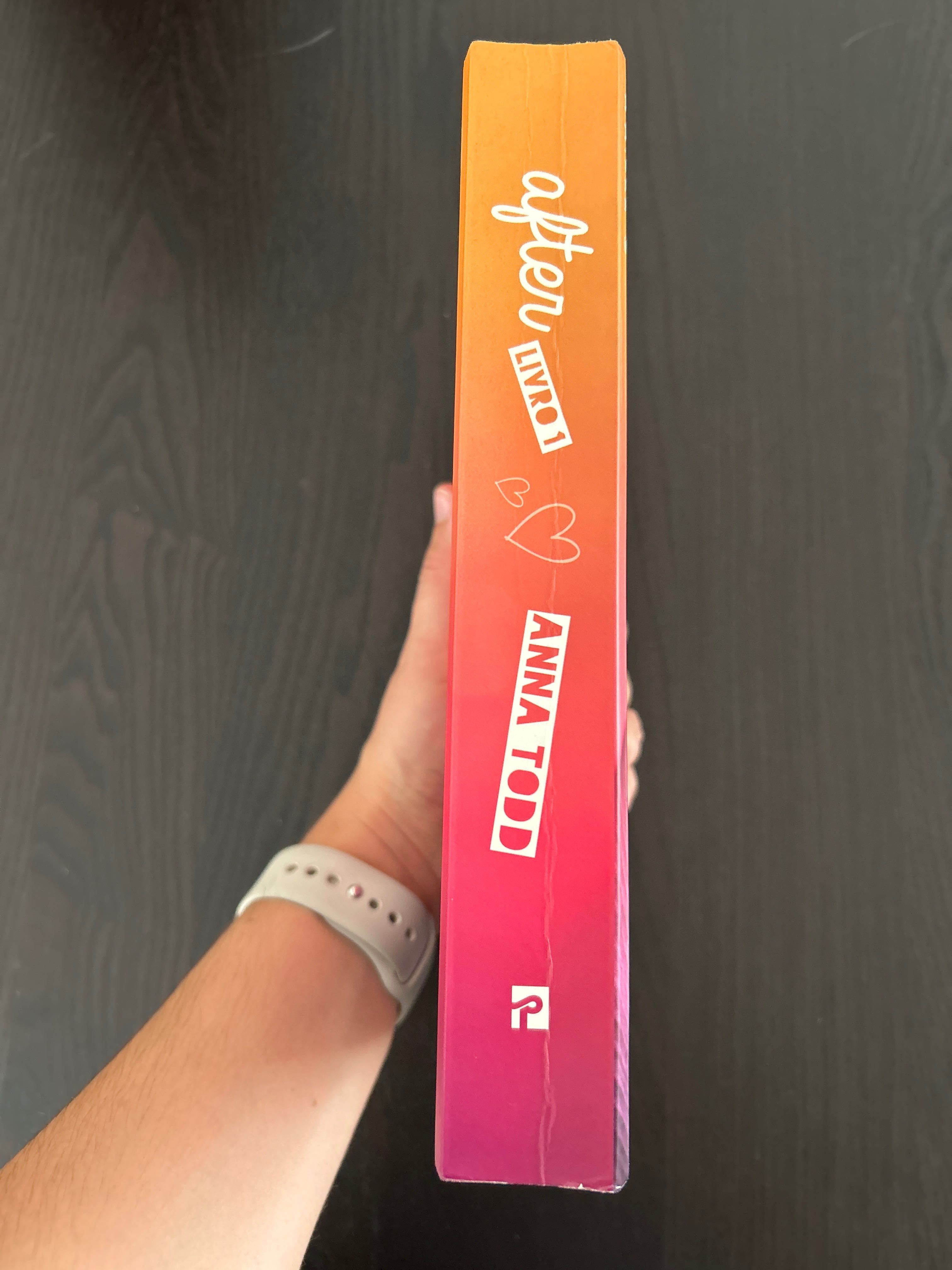 Livro “After” (livro 1), da Anna Todd