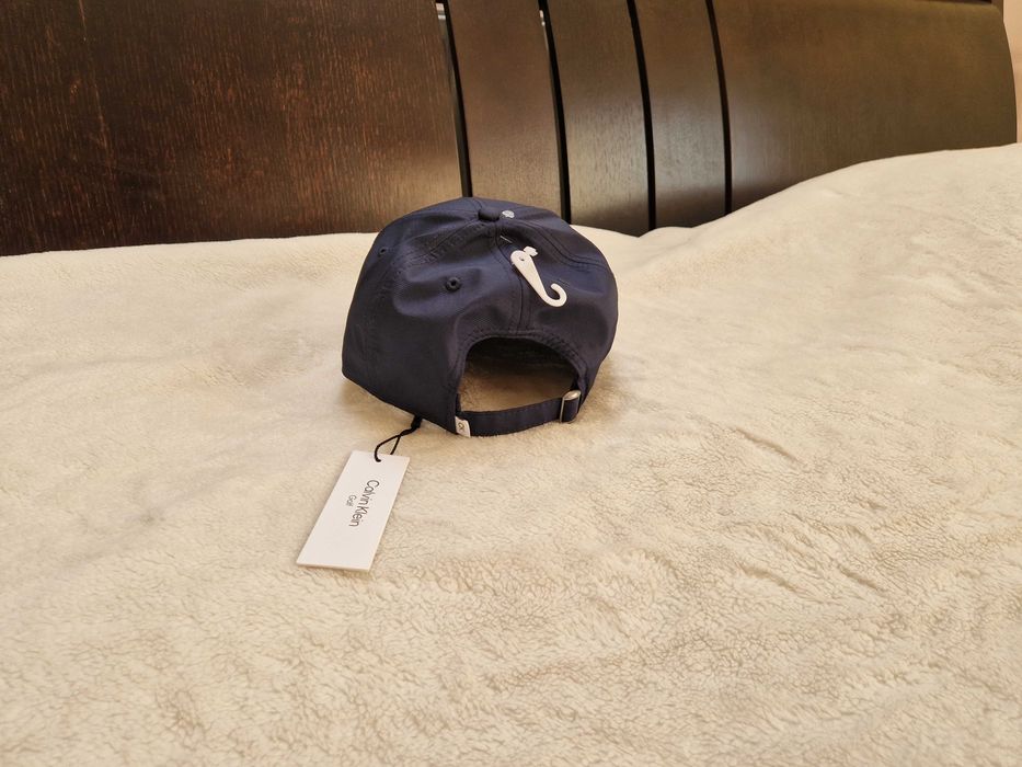 Nowa granatowa czapka z daszkiem Calvin Klein z metką