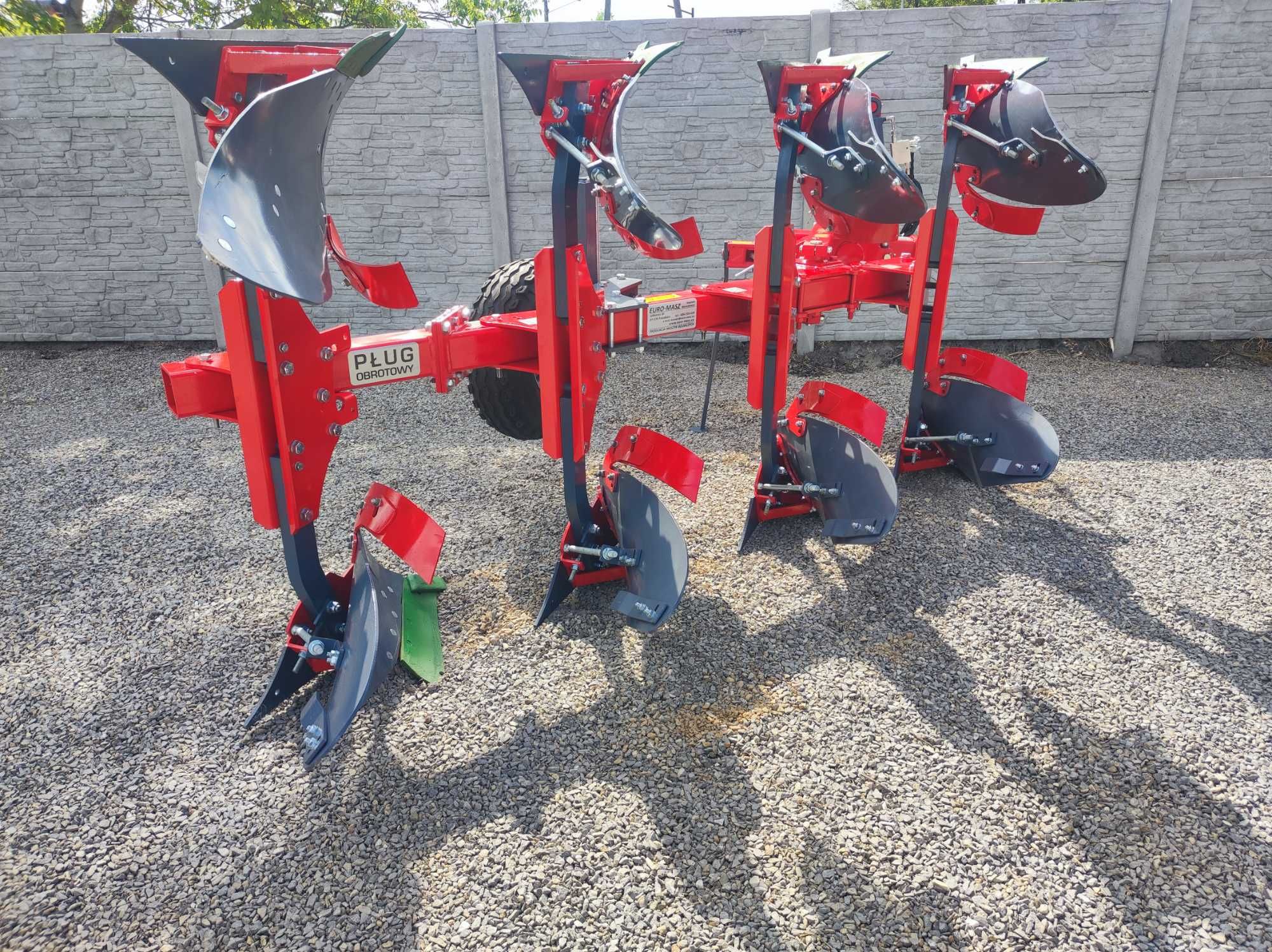 PŁUG OBROTOWY/ jednobelkowy EURO-MASZ odkładnie kvernalend 18" kołek