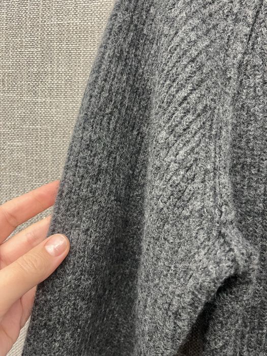 Ідеальна шерстяна тепла вʼязана сукня