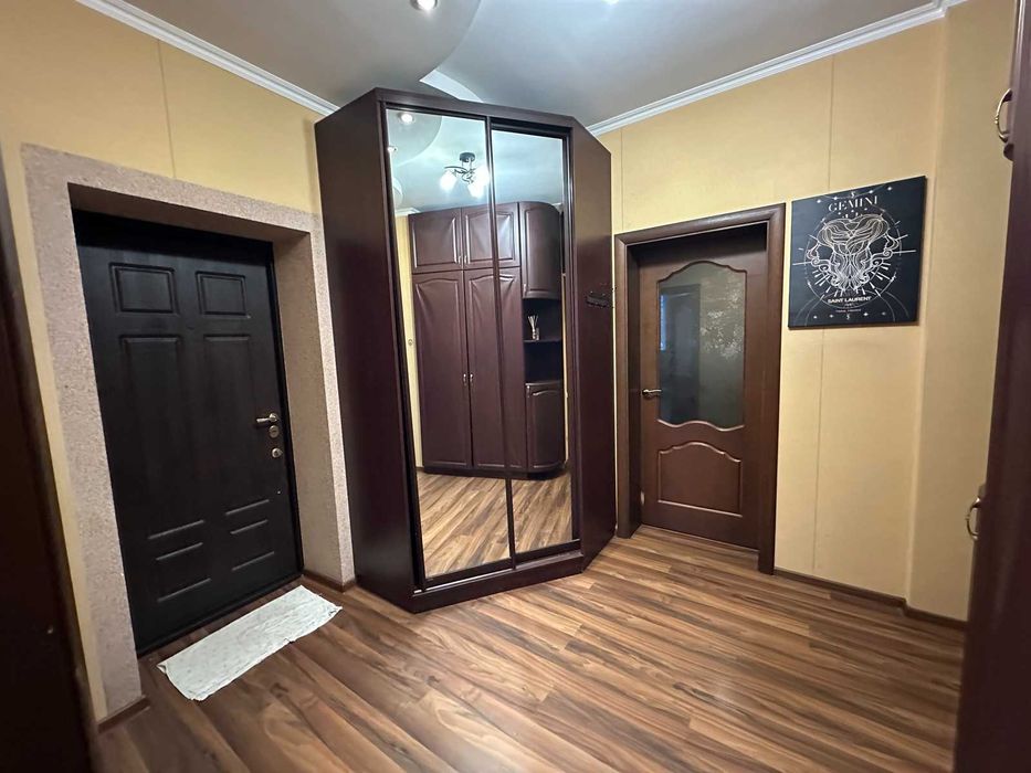 Довгострокова оренда 3 к кв на Замості