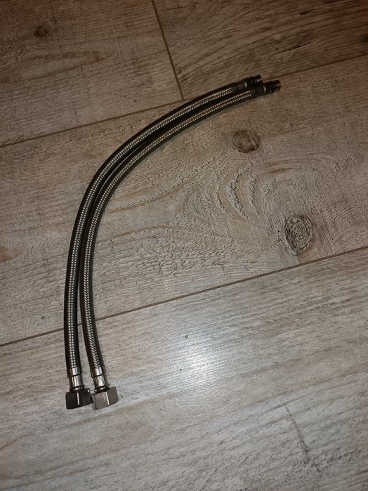 Dwa wężyki przyłączeniowe 40 CM