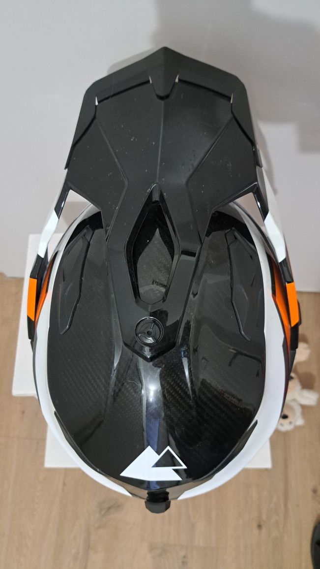 Touratech L 59-60cm aventuro carbon, niska waga! Kask adv enduro