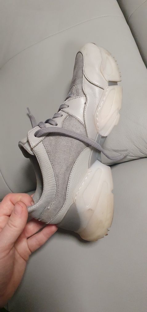 Buty ze skory Ryłko 36