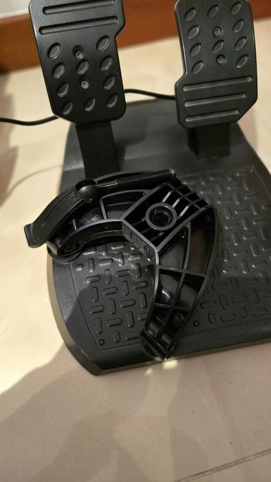 Thrustmaster T150 Volante + Pedais | Como Novo | Garantia