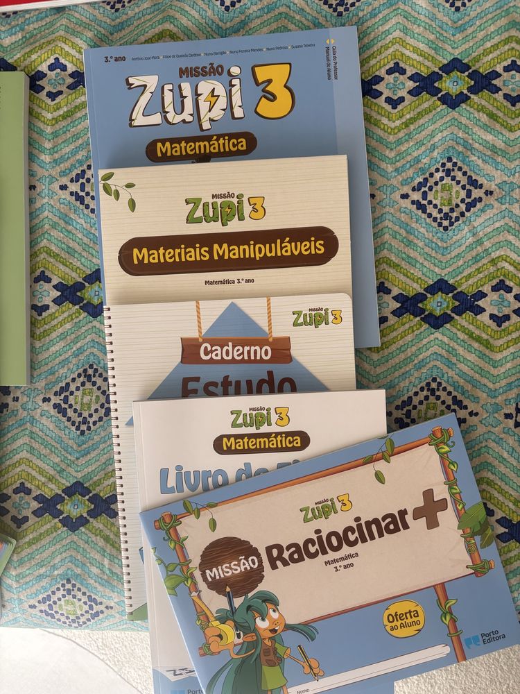 Livros escolares 3.° ano Zuppi