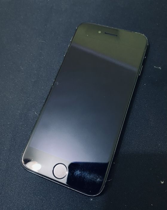 Iphone 8 64 Gb під ремонт