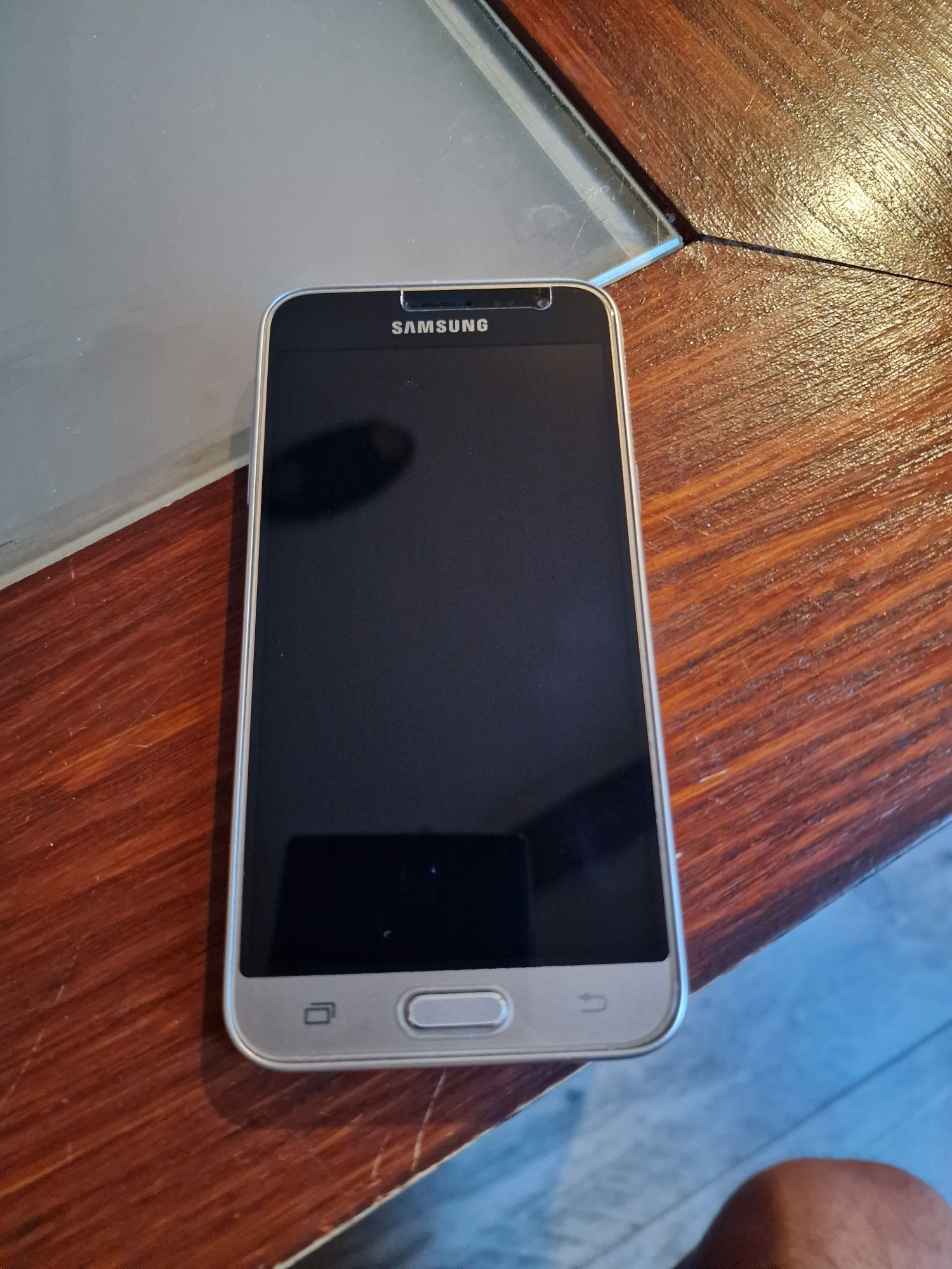 Samsung Galaxy J3 2016