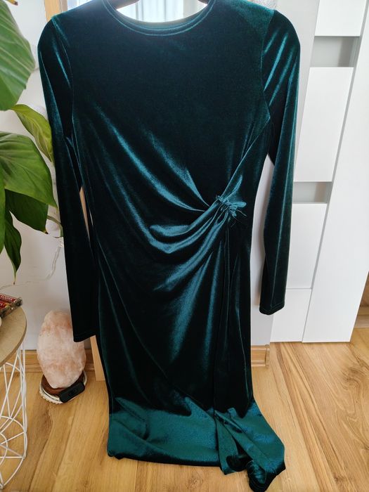 Sukienka welurowa świąteczna r.M