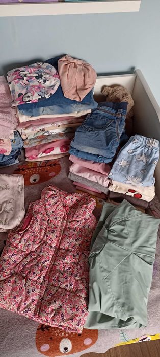 Ubranka dla dziewczynki rozm. 80