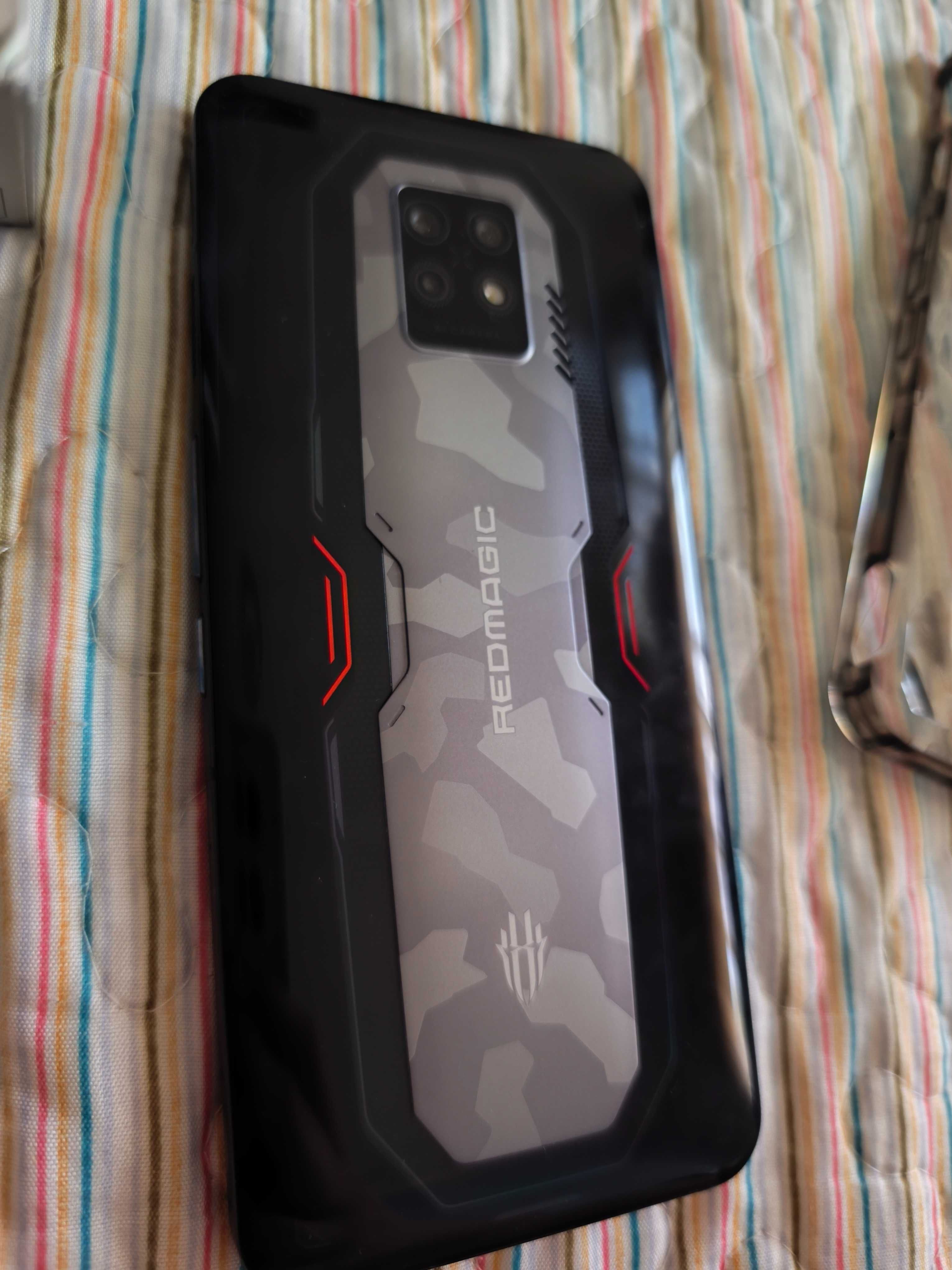Redmagic 7s Pro / 12 GB/ 256 GB
