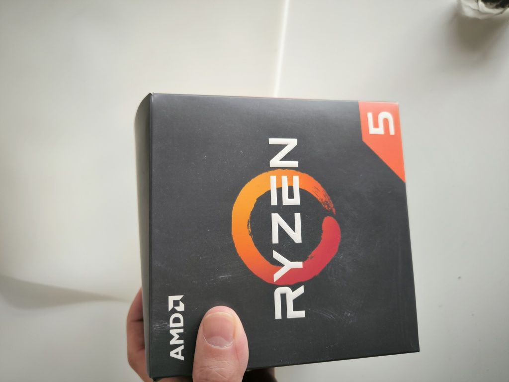 Ryzen 5 2600 completo c/cooler e caixa