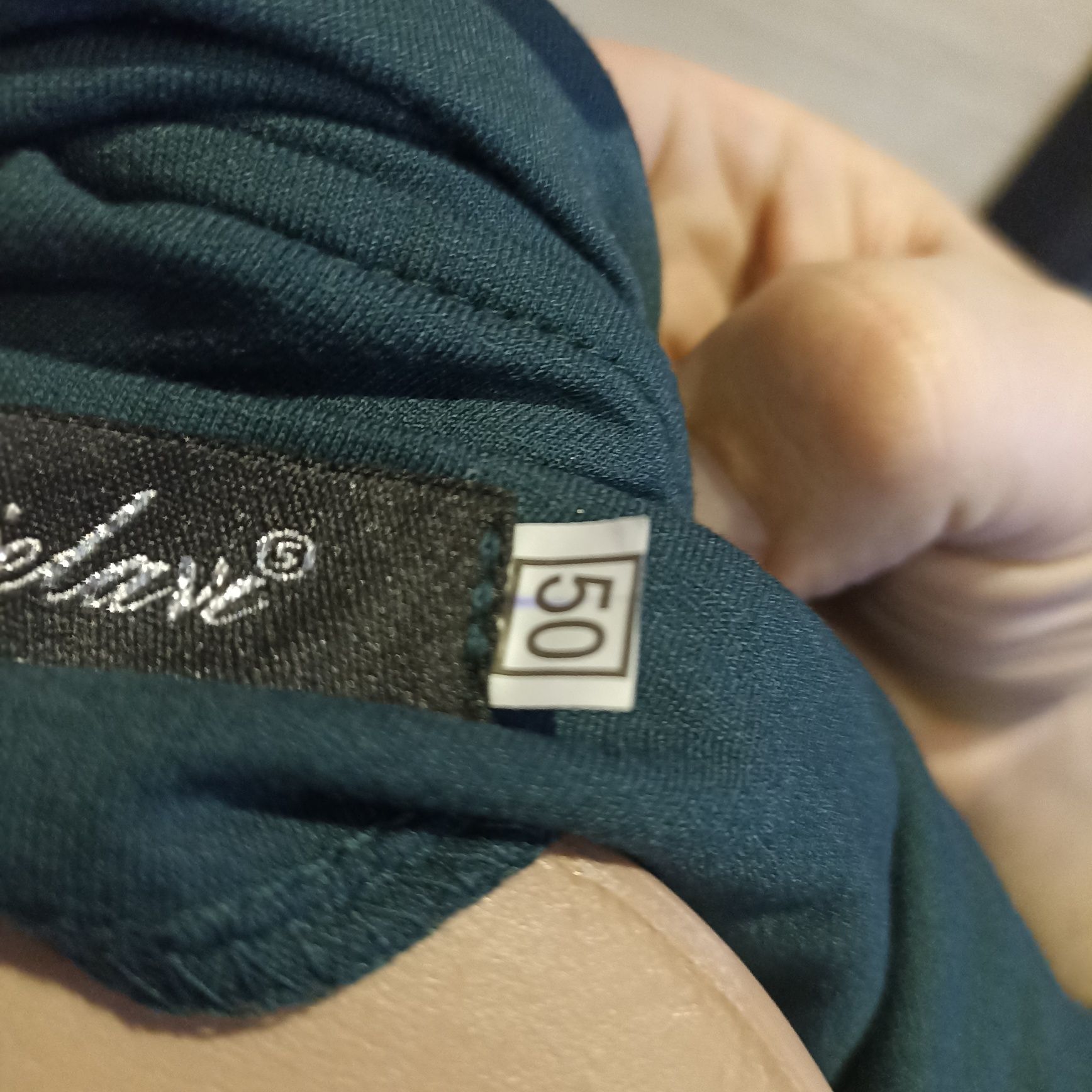 Стильний новий костюм 50 р xxl