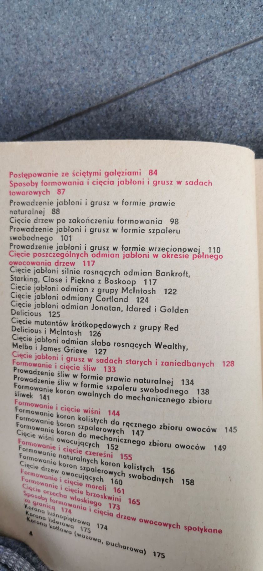 Cięcie drzew i krzewów owocowych Augustyn Mika