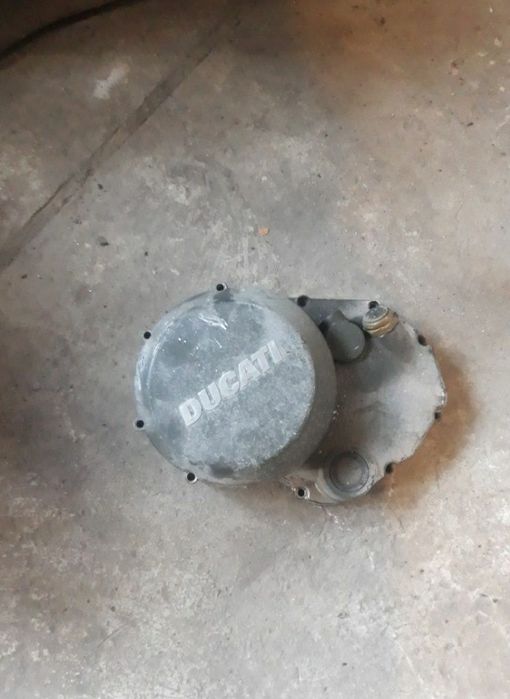 Крышка сцепления Ducati