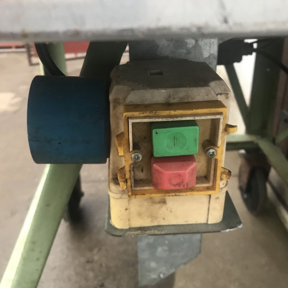 Krajzega pilarka  na kolkach Niemiecka na 220V Elekta Beckum  2kw