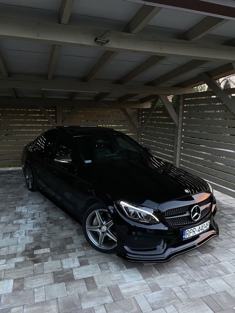 Mercedes-Benz C300 4matic