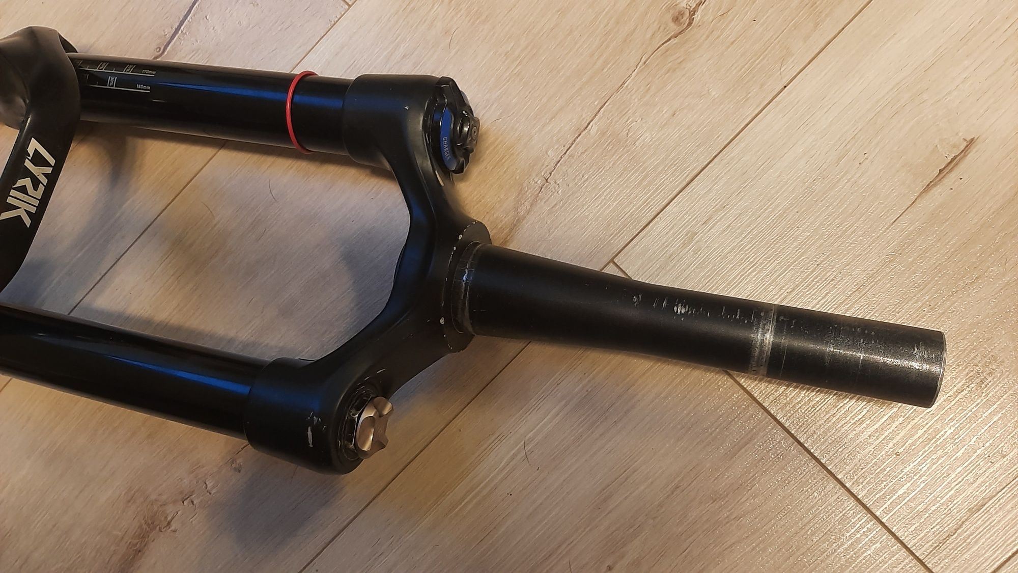 Rock shox Liryk 27,5 180mm 2018 charger