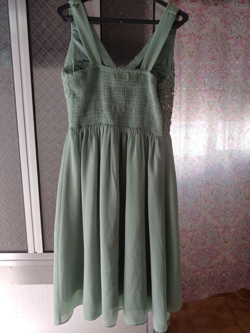 Vestido de cerimónia como novo