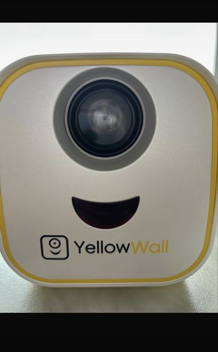 Projektor yellow wall 10bajek