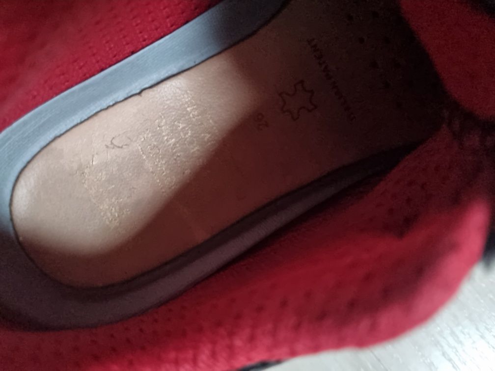 Buty sportowe Geox Marvel świecące roz 26