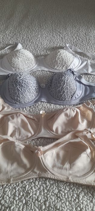 Biustonosze 4 sztuki